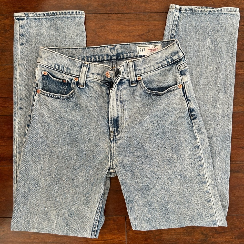 GAP High Rise 90s Straight Jeans Size 27